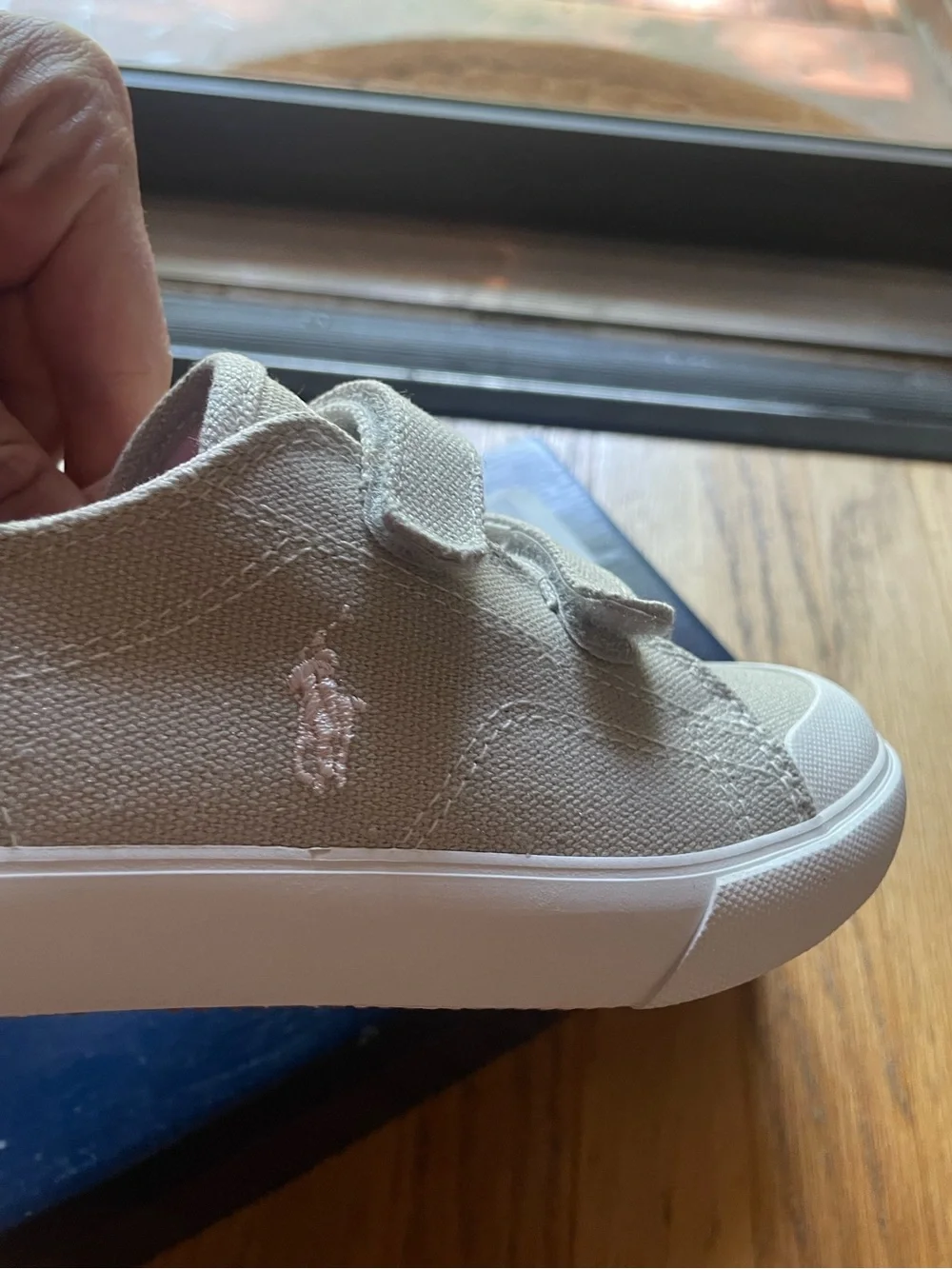 NWT Polo Ralph Lauren champagne, shimmer Kingsley Canvas Kids Velcro Sneakers